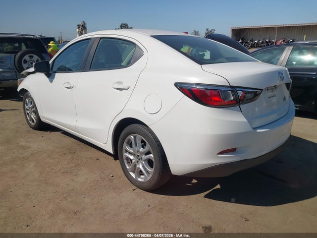 3MYDLBYV0HY166719 Toyota YARIS IA
