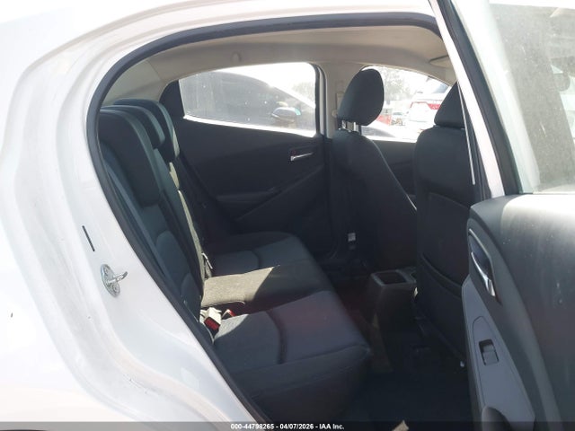 3MYDLBYV0HY166719 Toyota YARIS IA