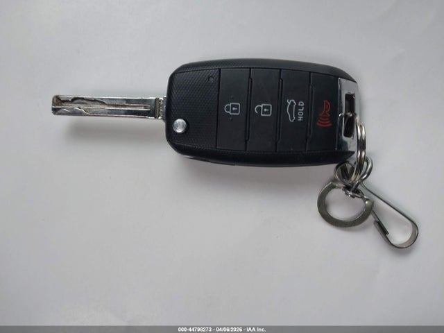 Продаж на аукціоні авто 2015 Kia Optima Lx, vin: KNAGM4A72F5553294, номер лоту: 44798273