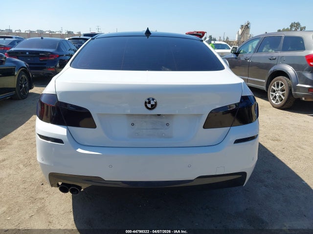 2015 Bmw 528i მანქანა იყიდება აუქციონზე, vin: WBA5A5C5XFD520857, აუქციონის ნომერი: 44798322