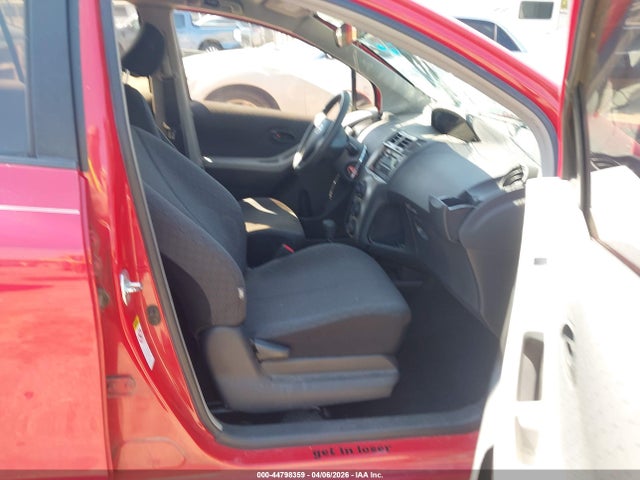 Продажа на аукционе авто 2010 Toyota Yaris, vin: JTDKT4K39A5280200, номер лота: 44798359