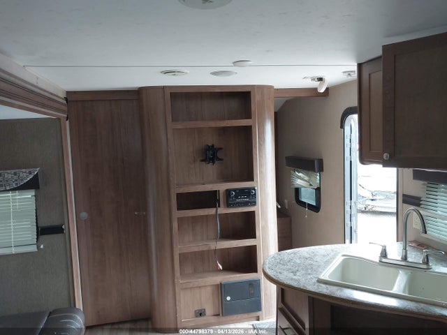 Продажа на аукционе авто 2017 Aspen Aspen Trail 2890bhs, vin: 4YDT28923HH921486, номер лота: 44798379