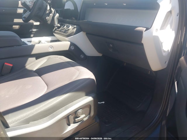 SALEJ7EX9S2382806 Land Rover Defender 110 P300