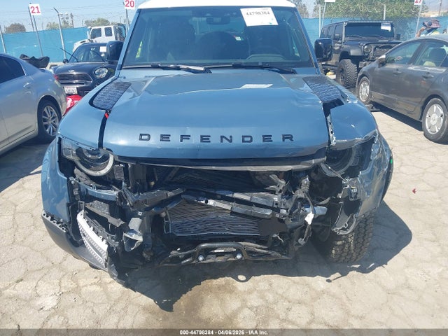 SALEJ7EX9S2382806 Land Rover Defender 110 P300
