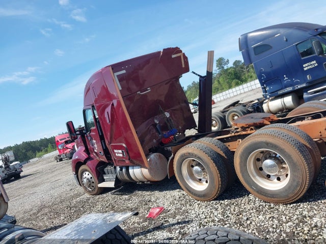 Продаж на аукціоні авто 2021 Kenworth T680, vin: 1XKYDP9X7MJ436767, номер лоту: 44798397