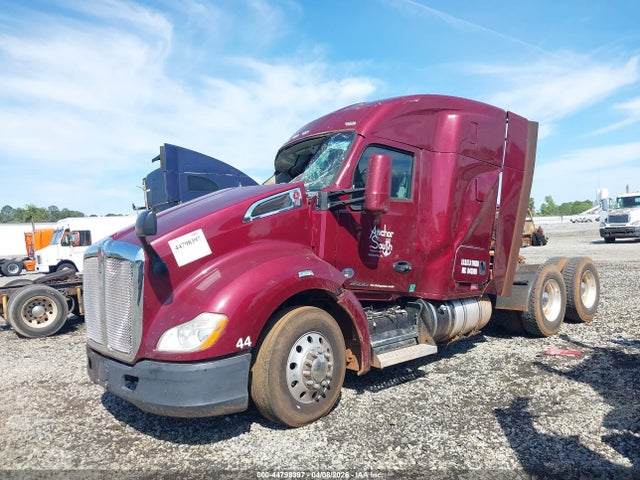 Продаж на аукціоні авто 2021 Kenworth T680, vin: 1XKYDP9X7MJ436767, номер лоту: 44798397