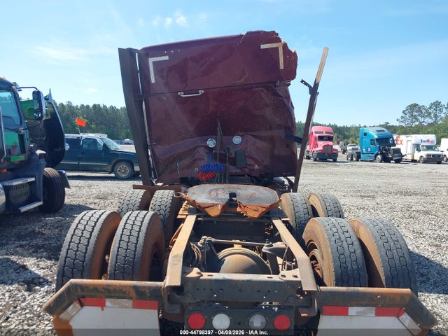 Продаж на аукціоні авто 2021 Kenworth T680, vin: 1XKYDP9X7MJ436767, номер лоту: 44798397