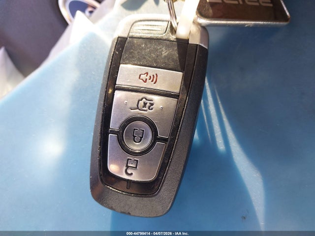 1FMJU1HT2NEA65127 Ford Expedition Xlt