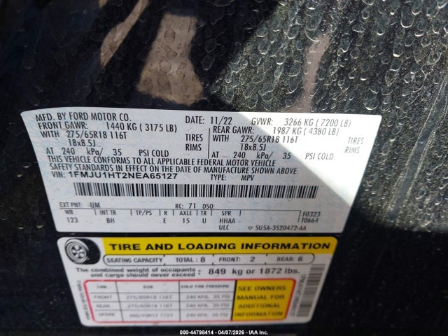 1FMJU1HT2NEA65127 Ford Expedition Xlt