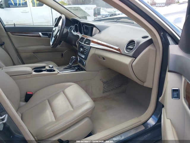 Aukcja sprzedaży 2013 Mercedes-benz C 250 Sport, vin: WDDGF4HB8DR259465, numer aukcji: 44798417