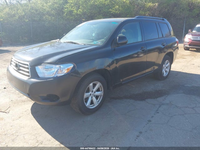 2010 TOYOTA HIGHLANDER 5TDBK3EH2AS005525 Photo 1
