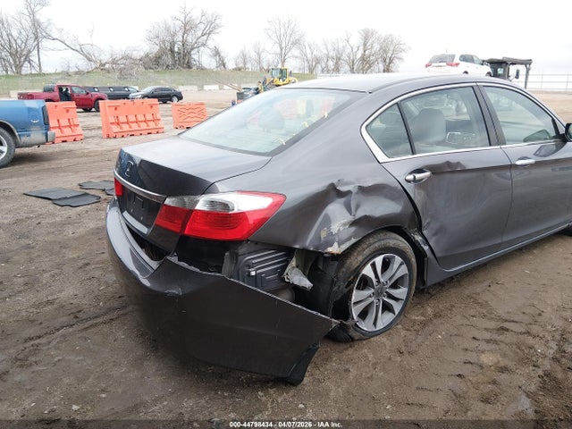 44798434 :رقم المزاد ، 1HGCR2F33FA089938 vin ، 2015 Honda Accord Lx مزاد بيع