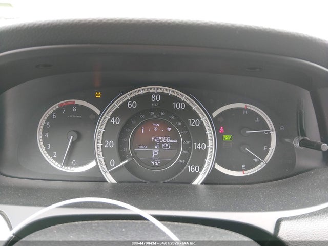 44798434 :رقم المزاد ، 1HGCR2F33FA089938 vin ، 2015 Honda Accord Lx مزاد بيع