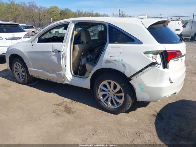 2016 ACURA RDX 5J8TB4H53GL003922 Photo 2