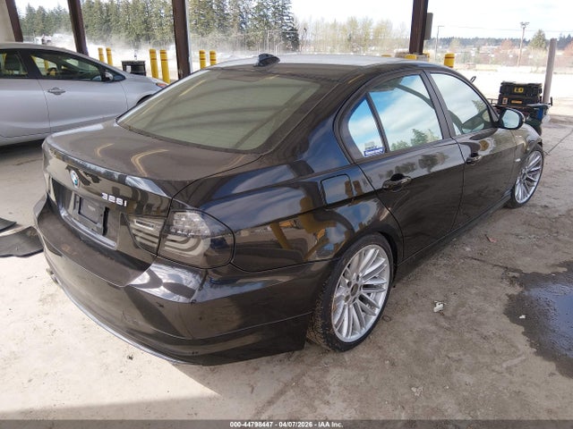 2011 BMW 328I WBAPH5C52BA446253 Photo 3