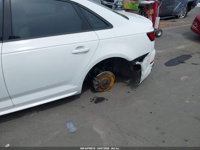 Продажа на аукционе авто 2018 Audi A4 2.0t Tech Ultra Premium/2.0t Ultra Premium, vin: WAUKMAF46JA223813, номер лота: 44798515