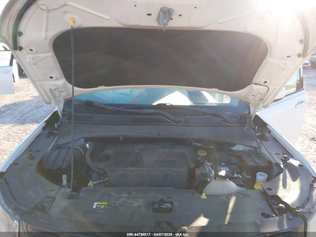 44798517 :رقم المزاد ، 3C4NJCBB1JT228841 vin ، 2018 Jeep Compass Latitude Fwd مزاد بيع