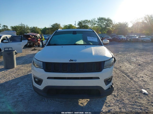 44798517 :رقم المزاد ، 3C4NJCBB1JT228841 vin ، 2018 Jeep Compass Latitude Fwd مزاد بيع