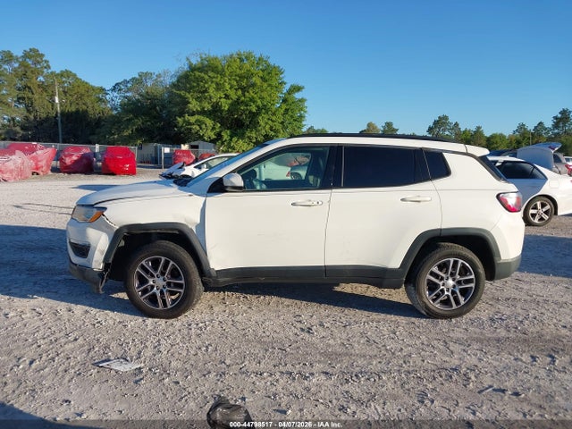 44798517 :رقم المزاد ، 3C4NJCBB1JT228841 vin ، 2018 Jeep Compass Latitude Fwd مزاد بيع