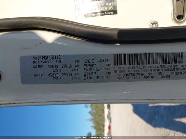 44798517 :رقم المزاد ، 3C4NJCBB1JT228841 vin ، 2018 Jeep Compass Latitude Fwd مزاد بيع
