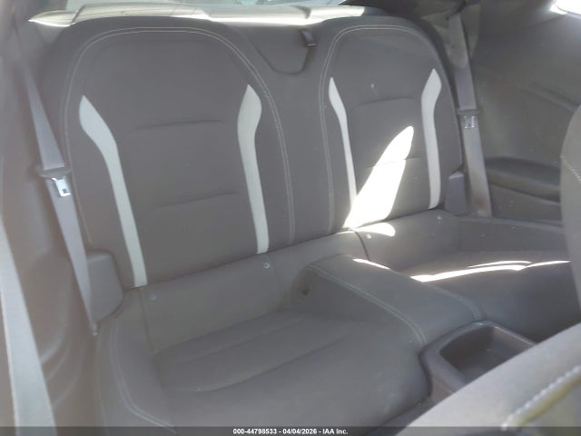 1G1FB1RXXG0185283 Chevrolet Camaro 1lt