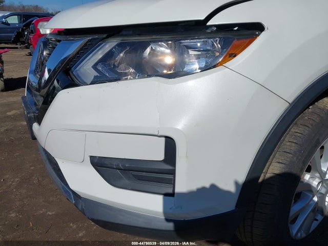 5N1AT2MV5JC772034 Nissan ROGUE SV