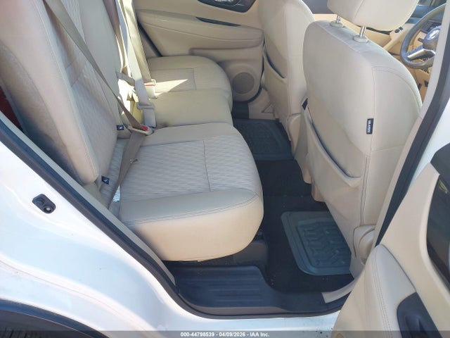 5N1AT2MV5JC772034 Nissan ROGUE SV