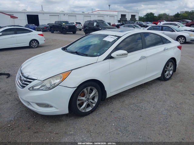 2011 HYUNDAI SONATA 5NPEC4AC3BH225242 Photo 1