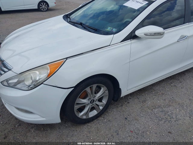 2011 HYUNDAI SONATA 5NPEC4AC3BH225242 Photo 5