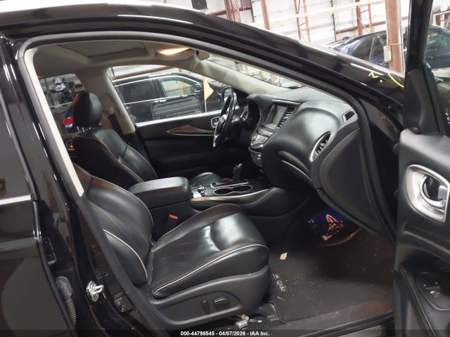 44798545 :رقم المزاد ، 5N1DL0MM8KC533295 vin ، 2019 Infiniti Qx60 Luxe مزاد بيع