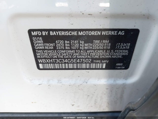 2016 BMW X1 WBXHT3C34G5E47502 Photo 8