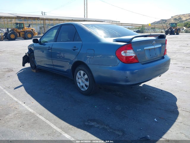 2003 TOYOTA CAMRY 4T1BE32K73U760428 Photo 2
