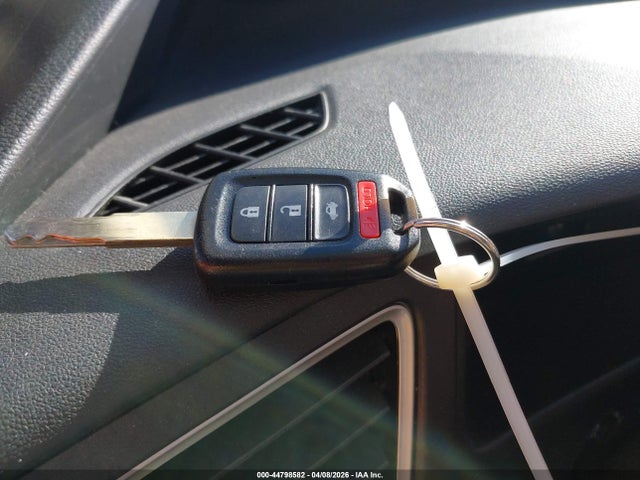 2015 Honda Civic Lx მანქანა იყიდება აუქციონზე, vin: 19XFB2F57FE105976, აუქციონის ნომერი: 44798582
