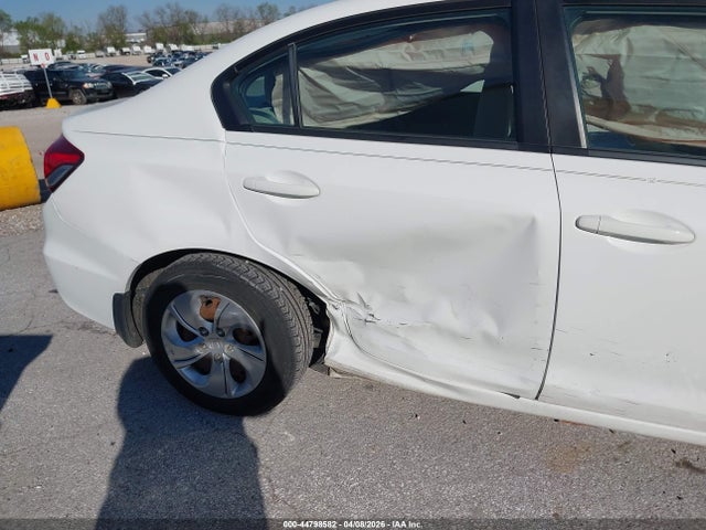 2015 Honda Civic Lx მანქანა იყიდება აუქციონზე, vin: 19XFB2F57FE105976, აუქციონის ნომერი: 44798582