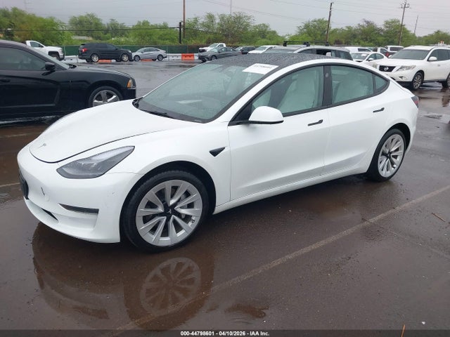 Tesla Model 3 Rear-wheel Drive 2023 5YJ3E1EAXPF654182 Image 2