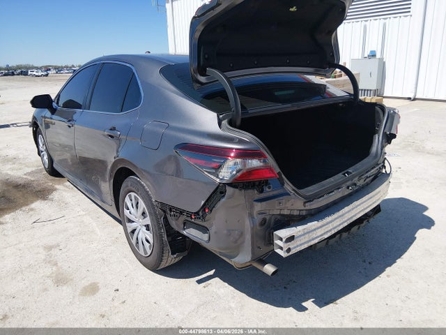 Продаж на аукціоні авто 2024 Toyota Camry Hybrid Le, vin: 4T1C31AKXRU621399, номер лоту: 44798613
