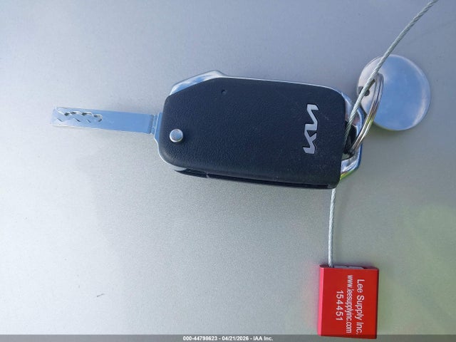 44798623 :رقم المزاد ، 3KPF24AD4PE686171 vin ، 2023 Kia Forte Lxs مزاد بيع