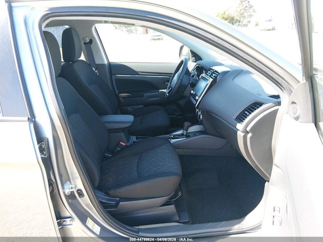 2026 MITSUBISHI OUTLANDER SPORT JA4ARUAUXTU011646 Photo 4