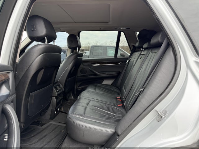 2016 BMW X5 5UXKR2C59G0R69371 Photo 7