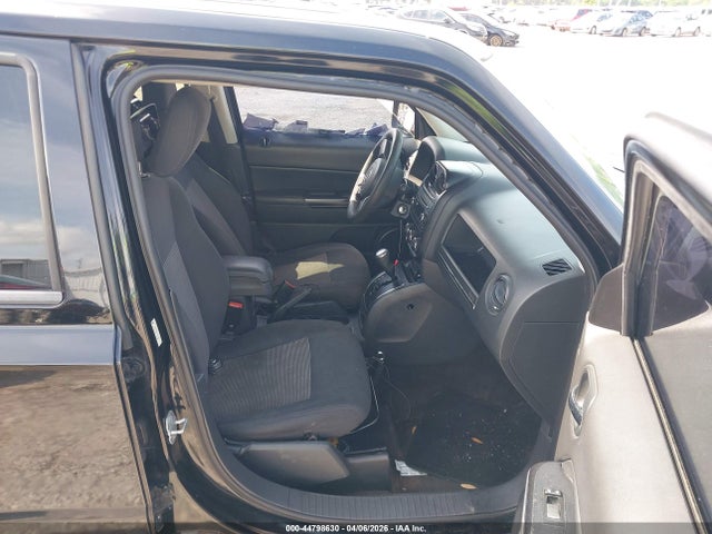 2014 JEEP PATRIOT 1C4NJPBA3ED772316 Photo 4