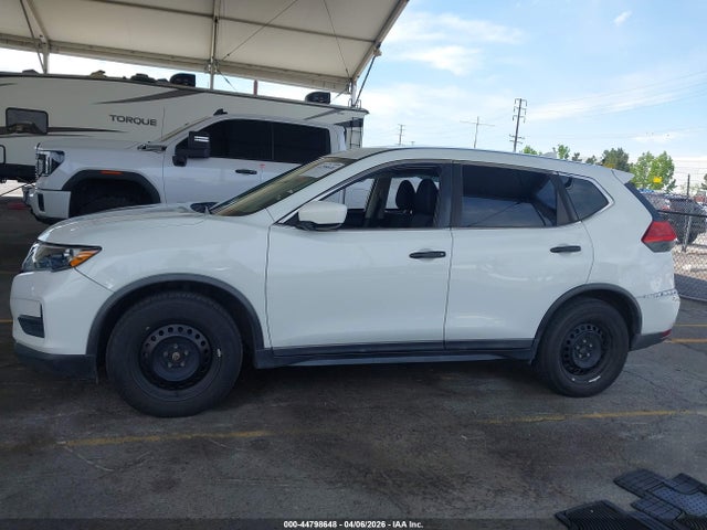 Nissan ROGUE S 2017 KNMAT2MT1HP557465 Image 14