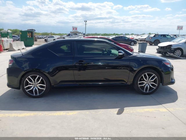 Scion TC 2016 JTKJF5C73GJ022953 Image 13
