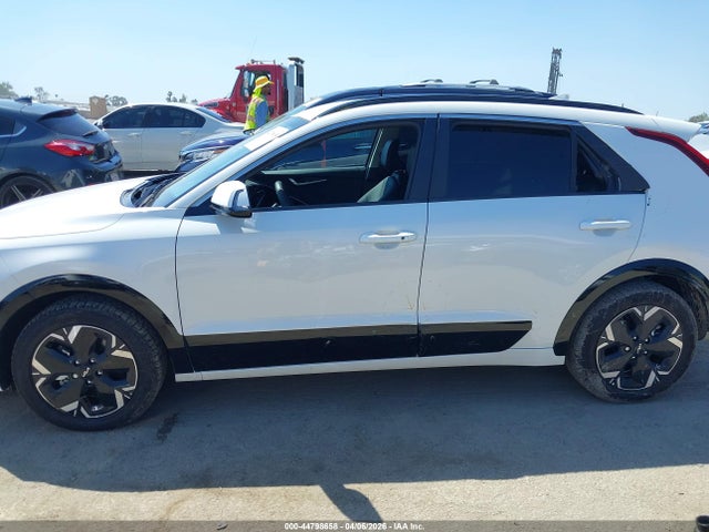 KIA Niro Ev Wind 2025 KNDCR3L15S5139166 Image 15