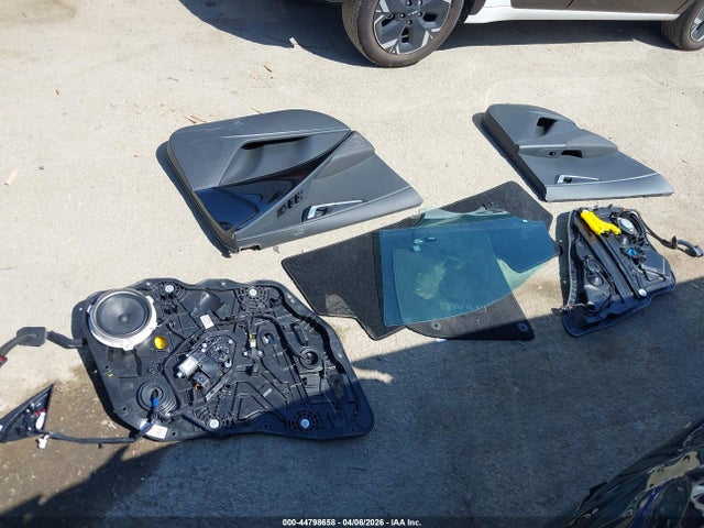 KIA Niro Ev Wind 2025 KNDCR3L15S5139166 Image 12