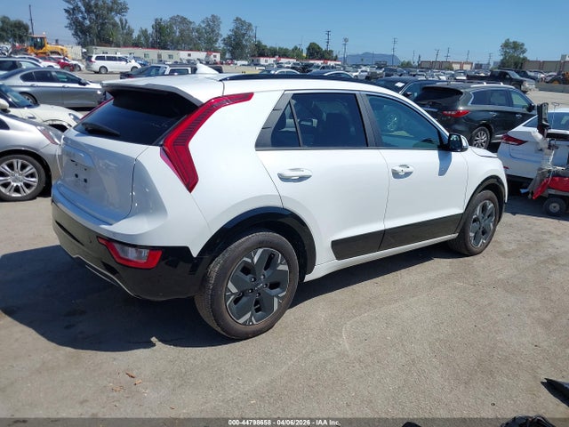 KIA Niro Ev Wind 2025 KNDCR3L15S5139166 Image 4