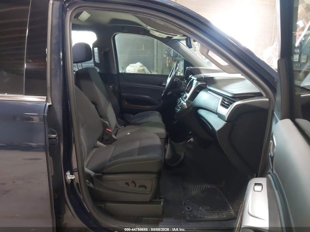 2019 CHEVROLET TAHOE 1GNSKAECXKR146150 Photo 4