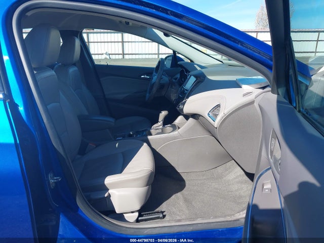 Chevrolet Cruze Premier Auto 2018 3G1BF6SM2JS533254 Image 5