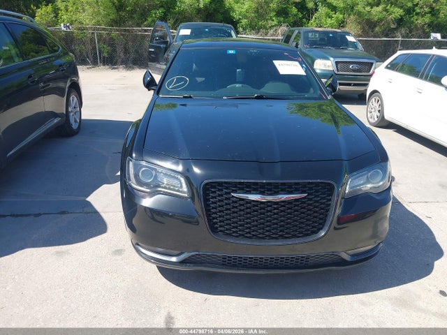 Chrysler 300 300s 2019 2C3CCABG5KH660722 Image 12