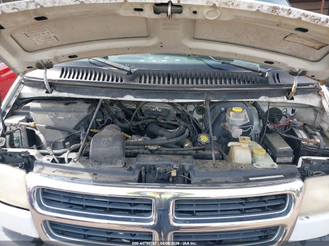 44798767 :رقم المزاد ، 2B4JB25Y4XK560568 vin ، 1999 Dodge Ram Wagon 2500 مزاد بيع