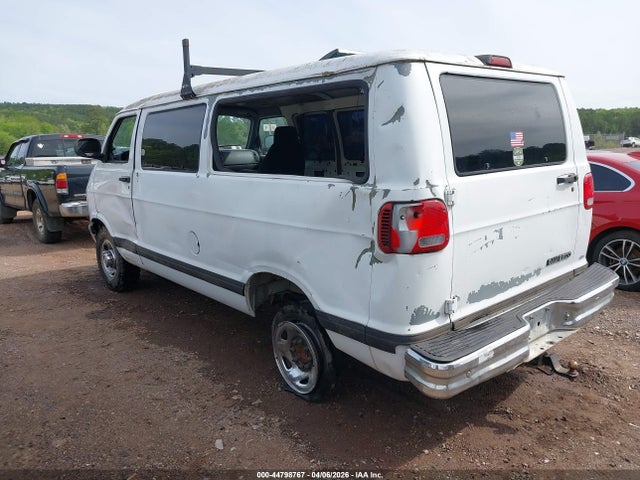 44798767 :رقم المزاد ، 2B4JB25Y4XK560568 vin ، 1999 Dodge Ram Wagon 2500 مزاد بيع